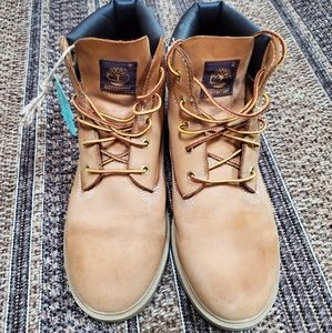 Men's Timberland Classic Boots ~ Size 7
